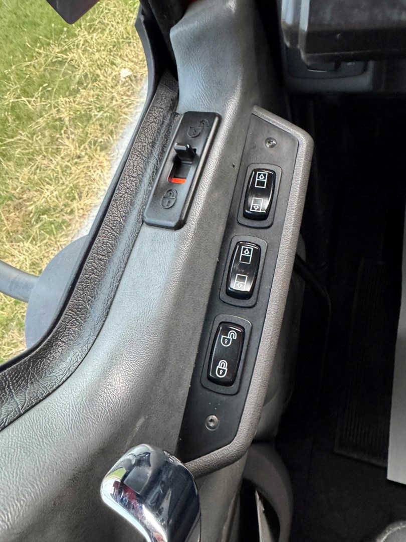 2018 MACK CXU613 - USED TRUCKS SLEEPER - image 13